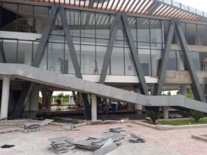 Thi công mặt dựng nhôm kính