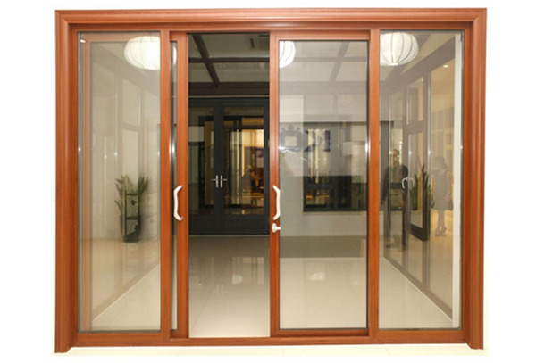 cửa đi nhôm xingfa vân gỗ